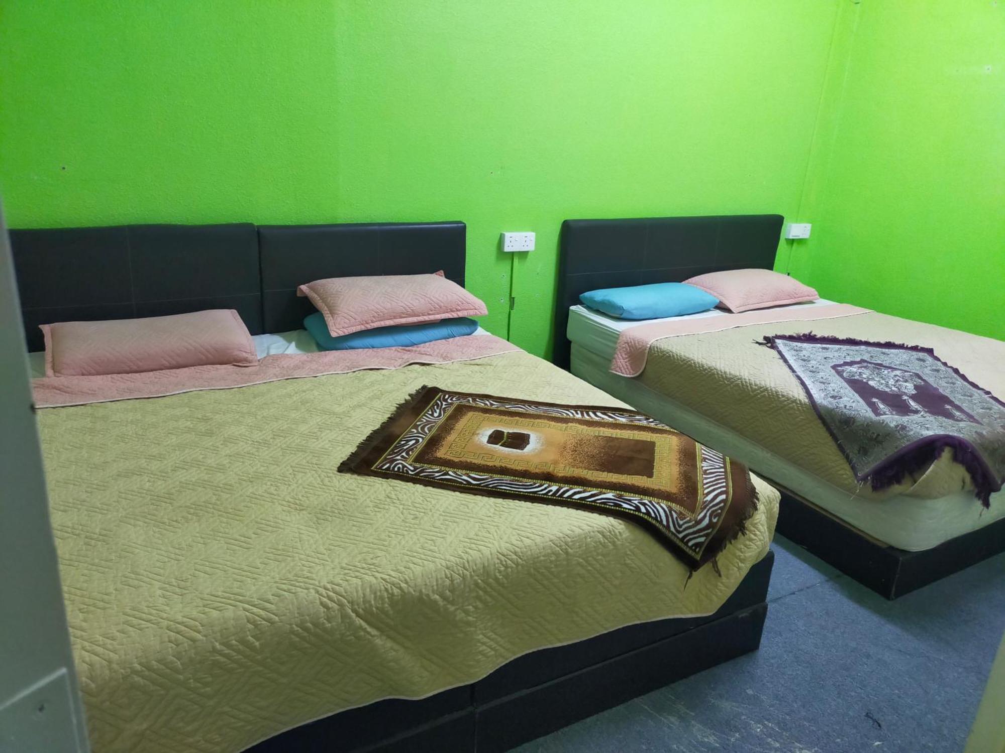 Netasha Holiday Inn Tanah Rata Exterior foto