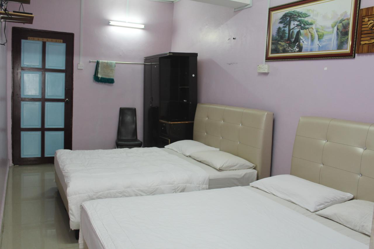 Netasha Holiday Inn Tanah Rata Exterior foto